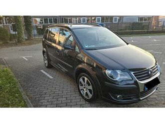 volkswagen touran cross 7sitze automatik 2.0