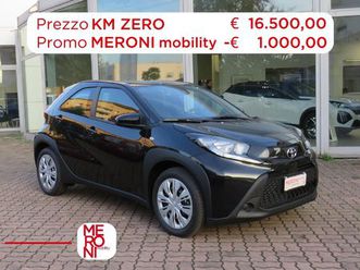 toyota aygo x 1.0 vvt-i 72 cv 5p. undercover s-cvt nuova a seregno