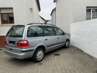 ford galaxy 2,3 benzin 7 sitze