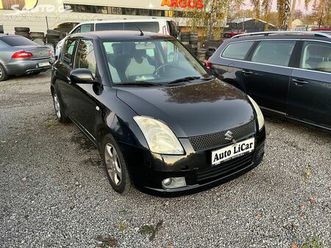 suzuki swift 1.3i 67kw automat koup. čr