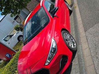 hyundai i30 1.4 t-gdi yes!