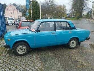 oldtimer lada 2105