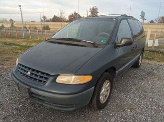2000 plymouth voyager se