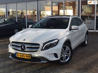mercedes-benz gla-klasse - 250 4matic dealer onderhouden |automaat|pano dak|automatisch inparkeren|leder|stoelverwarm