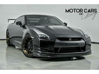 used 2011 nissan gt-r premium