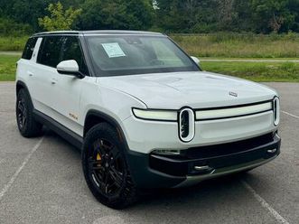 used 2023 rivian r1s adventure
