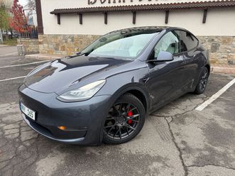 tesla model y an. 2020