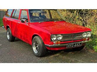 1971 datsun 510 rouge manuel, 4 vitesses conduite à droit...