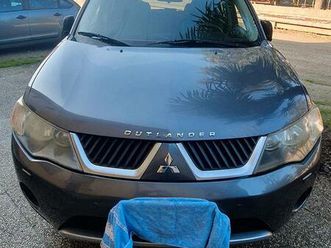 mitsubishi outlander 2.2 di-d 7 posti