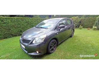toyota verso 1,8 benzyna niski przbieg,spalanie 7l,stan bdb.osoba prywatna. kobiernice - sprzedajemy.pl