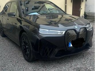 xdrive50 innovation, exclusive & sport paket