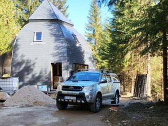 toyota hilux 4x4,3.0 automat, utilitar baciu