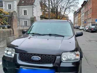 top gepflegter jeep-unfallfrei, benzin &lpg