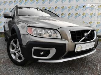 VOLVO XC70 D5 volvo-xc70-d5-awd-avt-alu-usnje-gretje-sedezev-tempomat-p-sen