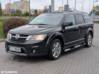 fiat freemont 3.6 v6 black code