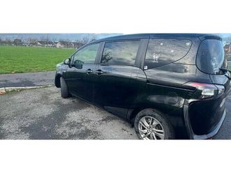 toyota sienta 2016 6 seater