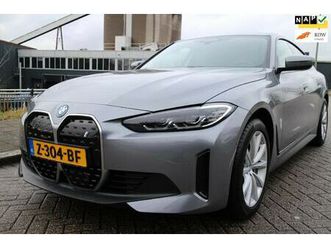 bmw i4 - edrive35 high executive_1 jaar_garantie