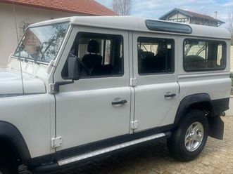land rover defender 110 blanc