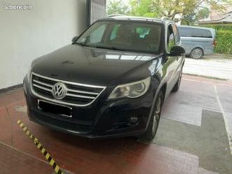 volkswagen tiguan 2.0 tdi sport & style 4motion 2009 - 124294 km