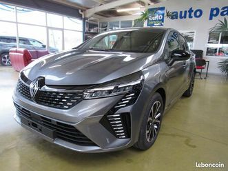 renault clio v 1.0 tce 90 techno neuve -21%