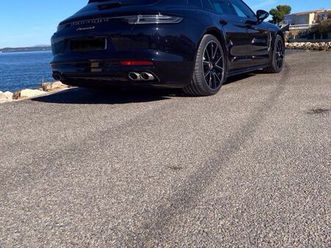 PORSCHE PANAMERA SPORT TURISMO 4 porsche-panamera-4-sport-turismo-platinum-edition