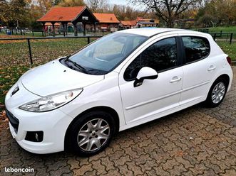 peugeot 207 hdi 135mkms avec gps de 2010