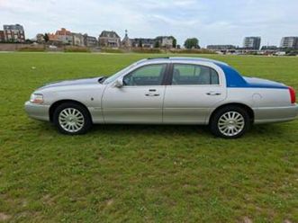 lincoln town car the best car there is (special painting ) — ford — marktplaats