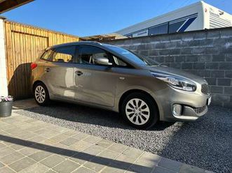 KIA CARENS 1-6i-lounge-led-navigatie-bt-pdc-slechts-22000km