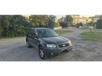 ford maverick 2004 4×4