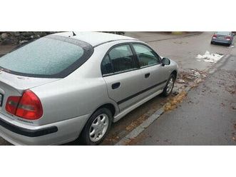 mitsubishi carisma 1,6 avance