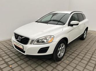 volvo xc60 2.4 d4 4x4 momentum