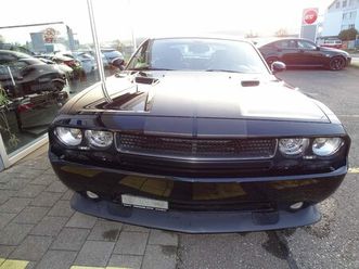 392 hemi srt8 6.4lt v8