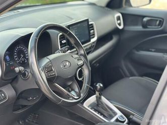 shiten hyundai venue automatike