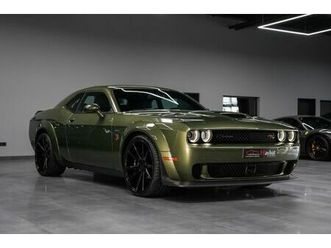 dodge challenger srt scat pack