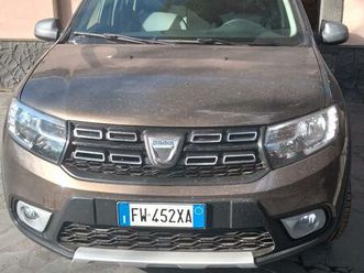 dacia sandero stepway 1.0 75cv - 2019 - 8200 km