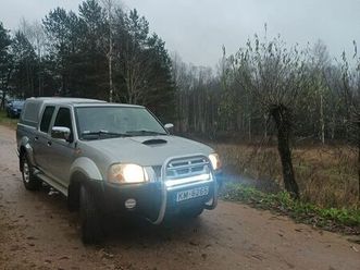 nissan king cab, cena 4 250 €. privātpersona pārdod labu un koptu auto, sīkāk reduktoriem, logu - sludinājumi