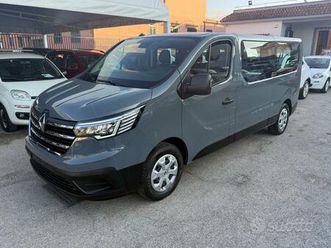 renault trafic bluedci 150cv pl-tn 9 posti pulmino