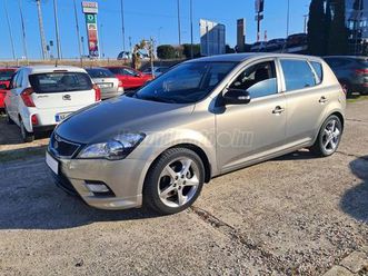 kia cee'd 1.6 crdi hp tx ülésfűtés!automata klíma!170000km!