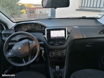 peugeot 208 1.6 bluehdi 100ch 2017 affaire