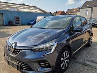 ② renault clio 1.6i e-tech zen // hybride // tva deductible — renault — 2ememain