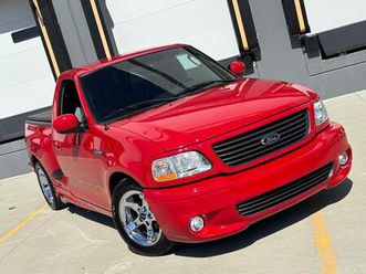 2002 ford f-150 svt lightning flareside pickup, red, needs 0, 50kmi!