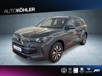 volkswagen tiguan life - dsg - ahk - 360° - acc - nav - app