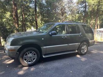 2004 mercury mountaineer- clean & runs well