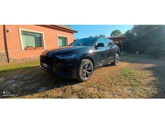 audi q8 50tdi s-line interno/esterno