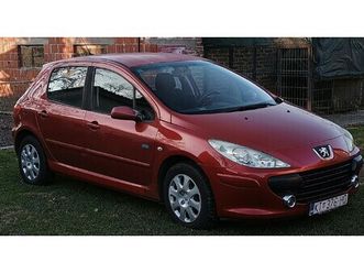 peugeot 307 2007. god - uredno stanje, garažiran