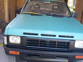 nissan king kab de vânzare feldru