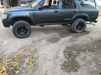 vând toyota 4runner 2.4 diesel craiova