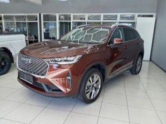 2.0t 4wd super luxury