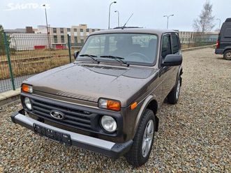 lada niva niva 4x4 legend lux