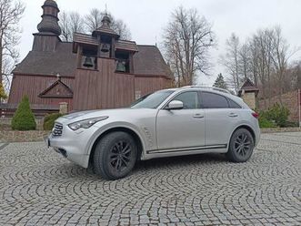 infiniti fx 35-3,5 - 4x4 benzyna z gazem- dvd bochnia • olx.pl
